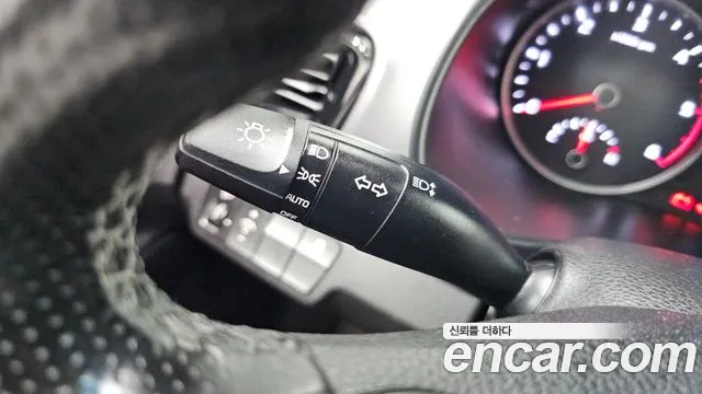 Kia Stonic id 2705187 из Кореи 9