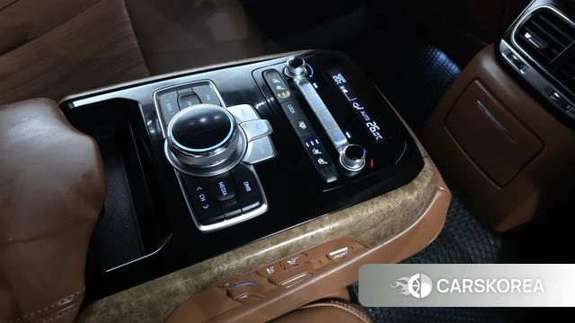 Genesis G90 id 3844397 из Кореи 9