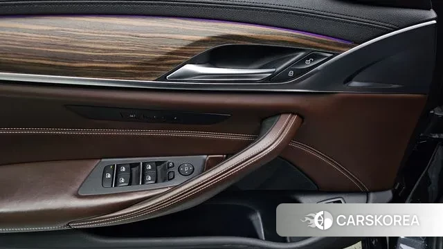 BMW 5 Series (G30) id 3736736 из Кореи 9