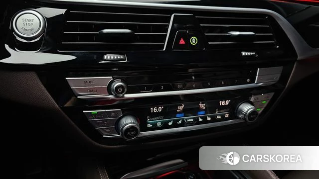 BMW 5 Series (G30) id 4744775 из Кореи 9