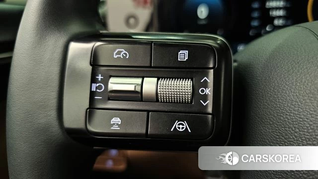 Hyundai Grandeur (GN7) id 4360445 из Кореи 9