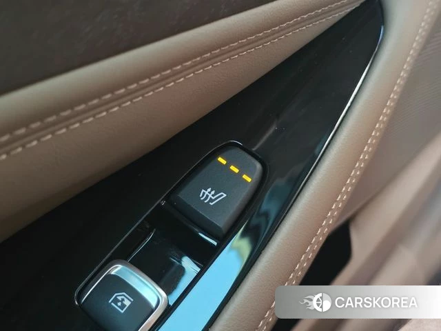 Kia K8 Hybrid id 4601301 из Кореи 9