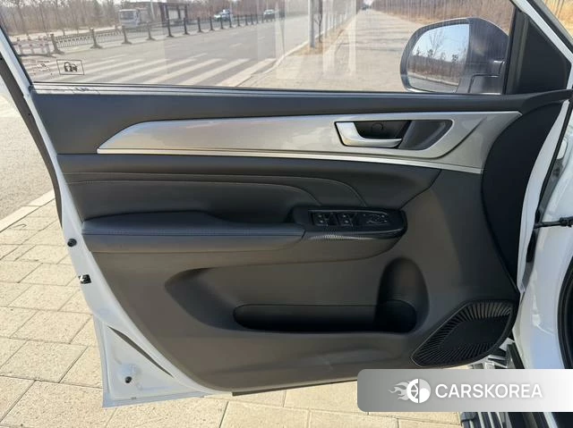 Haval M6 id 3926938 из Китая 9