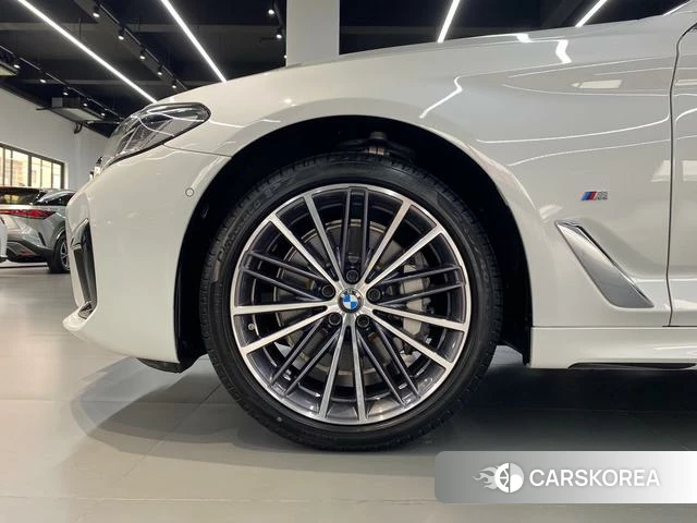 BMW 5 series id 4387599 из Китая 9