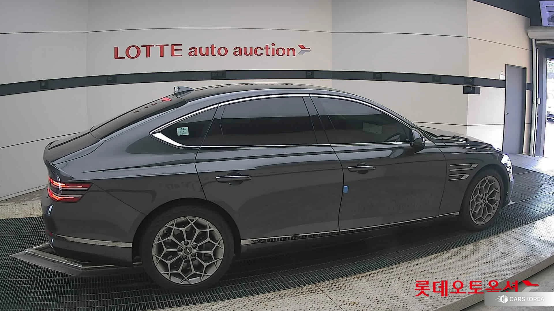 Hyundai G80 id 4902557 из Кореи 9