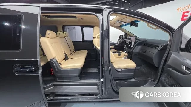 Hyundai Staria id 3457452 из Кореи 9