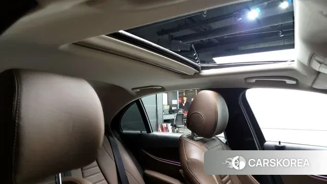 Mercedes-Benz E-Class W213 id 3682380 из Кореи 9