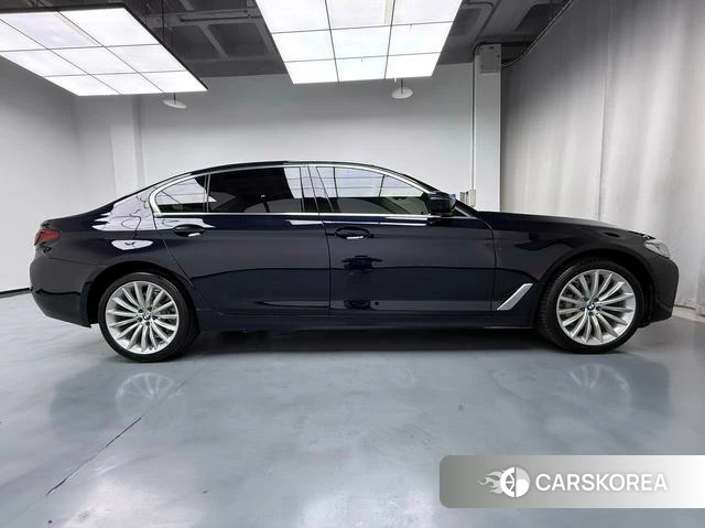 BMW 5 series id 4399892 из Китая 9