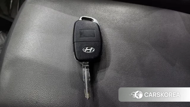 Hyundai The New Grand Starex id 3244011 из Кореи 9