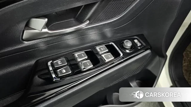 Ssangyong Beautiful Korando id 3778710 из Кореи 9