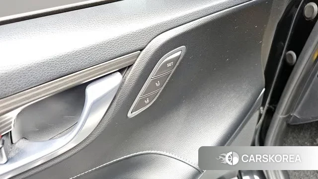 Hyundai Grandeur IG id 3754272 из Кореи 9