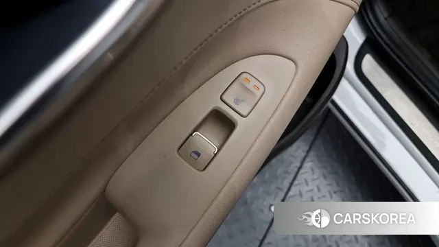 Hyundai Grandeur IG id 3024571 из Кореи 9