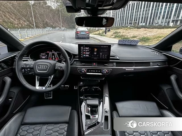 Audi RS 5 id 4261411 из Китая 9
