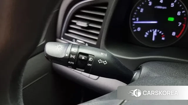 Hyundai Avante AD id 3429606 из Кореи 9