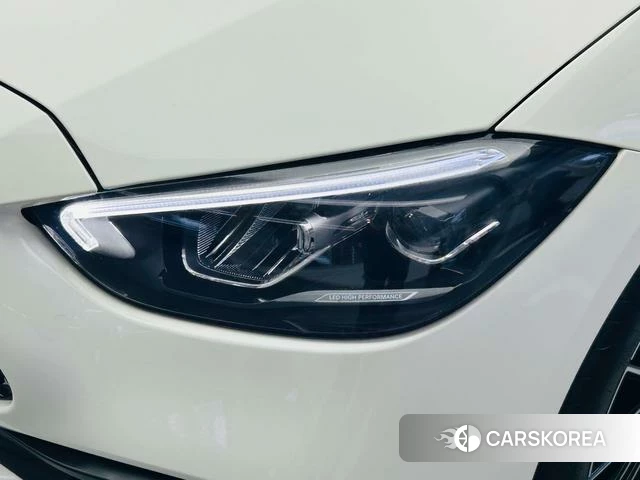 Mercedes-Benz Class C id 4297411 из Китая 10
