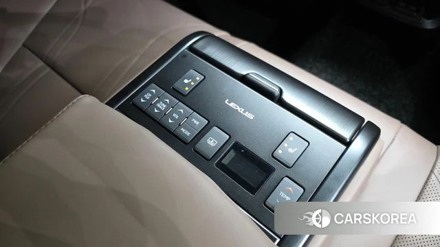 Lexus ES300h 7th generation id 3909763 из Кореи 10