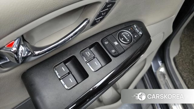 Kia The New Carnival id 4907473 из Кореи 10