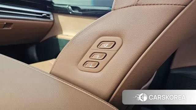 Hyundai Grandeur Hybrid (GN7) id 3720953 из Кореи 10