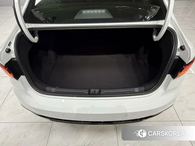 Volkswagen Lavida id 4276143 из Китая 10