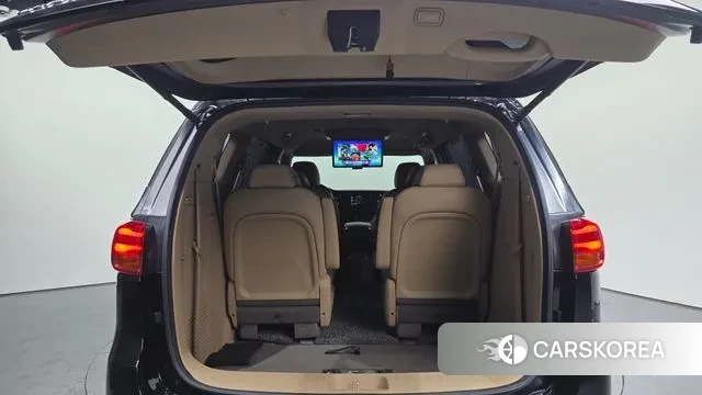 Kia The New Carnival id 3646808 из Кореи 10