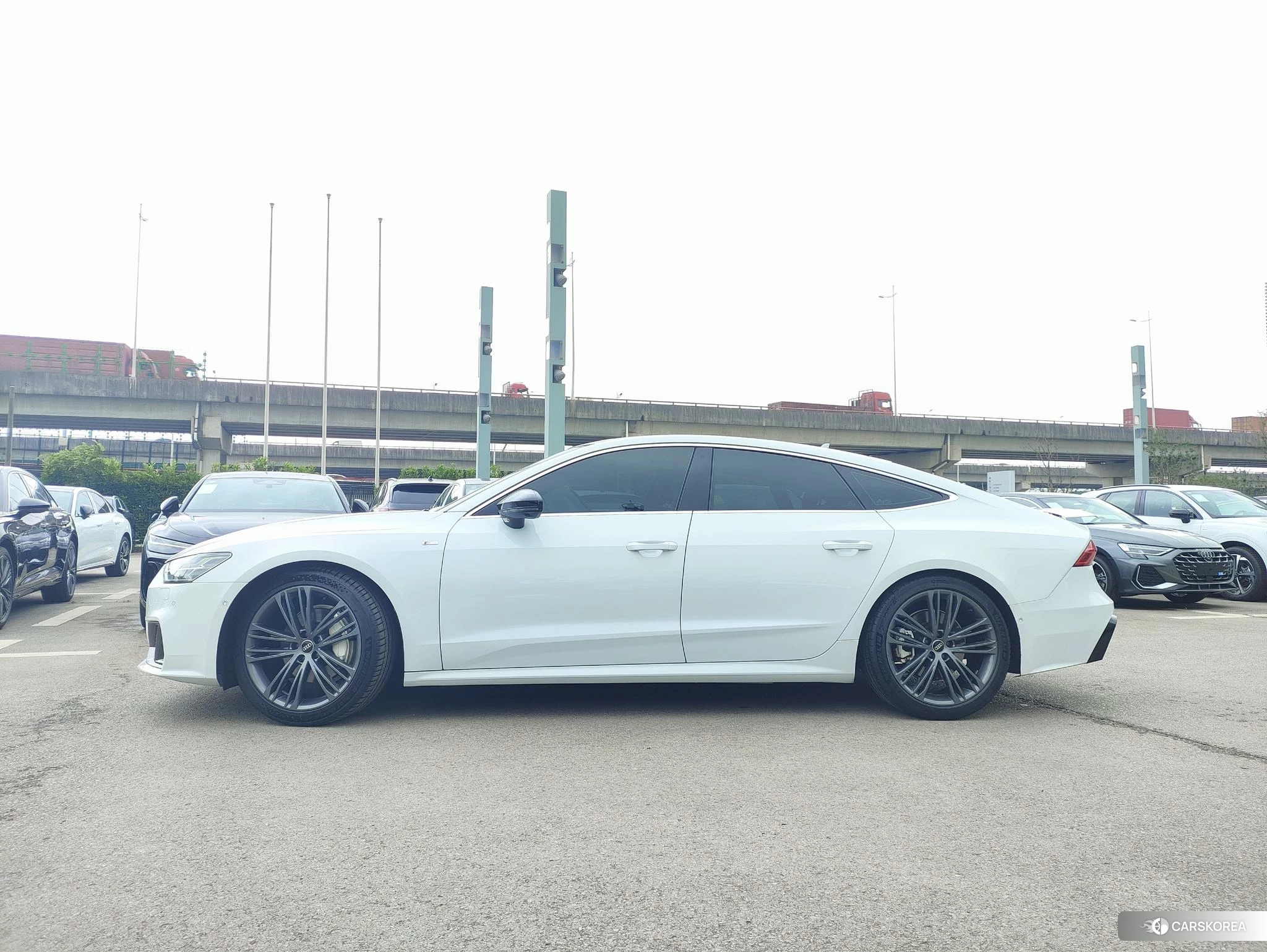 Audi A7 id 4461481 из Китая 10