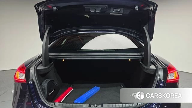 Maserati Ghibli id 3924482 из Кореи 10