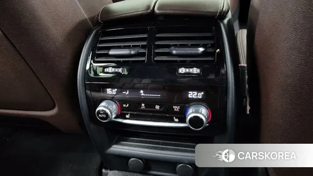 BMW 5 Series (G30) id 3396897 из Кореи 10