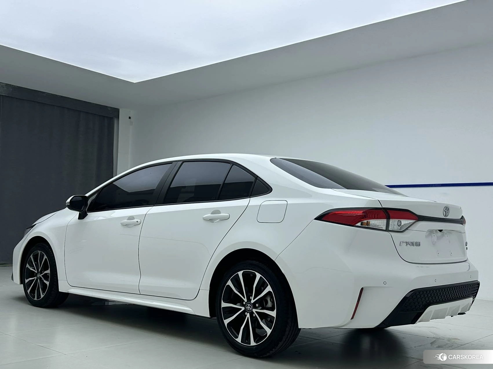 Toyota Levin id 4513466 из Китая 10