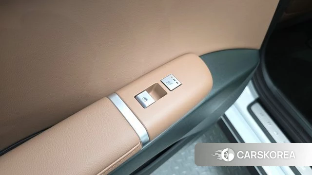 Hyundai Grandeur (GN7) id 4516510 из Кореи 10