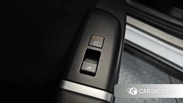 Hyundai Grandeur (GN7) id 3726342 из Кореи 10