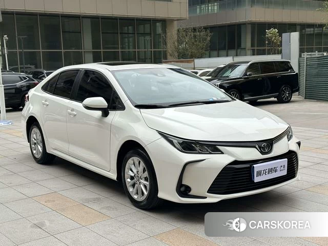 Toyota Corolla id 4365812 из Китая 10