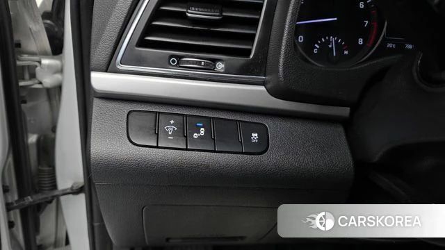 Hyundai Avante AD id 4944260 из Кореи 10