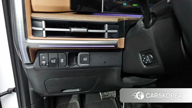 Hyundai Santa Fe (MX5) id 3933625 из Кореи 10