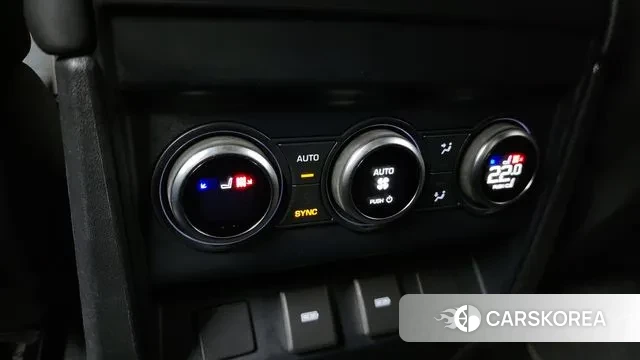 Land Rover Defender (L663) id 3388959 из Кореи 10