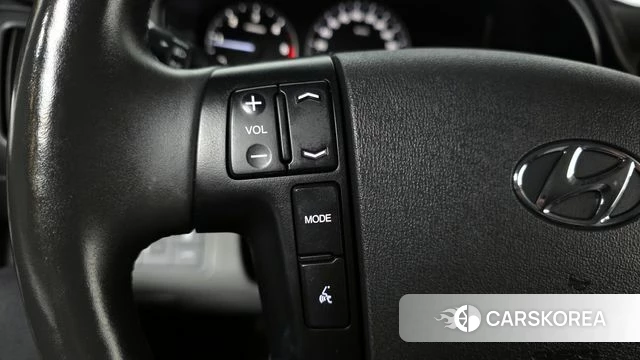 Hyundai The New Grand Starex id 3966136 из Кореи 10