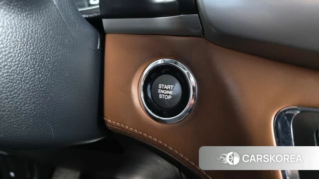 Ssangyong Rexton Sports Cannes id 4430086 из Кореи 10