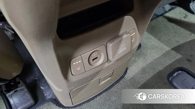 Kia The New Carnival id 3470005 из Кореи 10