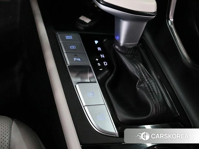 Hyundai Avante (CN7) id 3823808 из Кореи 10