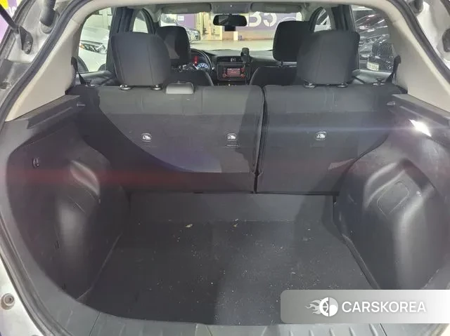 Nissan Leaf (ZE1) id 3666687 из Кореи 10