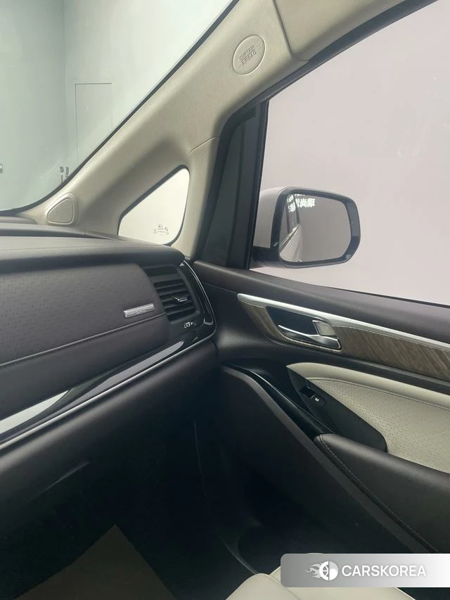 GAC Trumpchi Trumpchi M8 id 4241790 из Китая 10