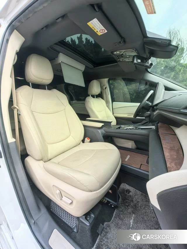 Toyota Saina id 4263622 из Китая 10