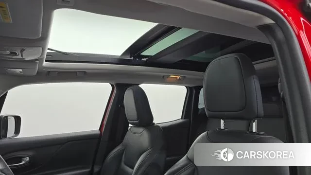 Jeep Renegade id 3742253 из Кореи 10