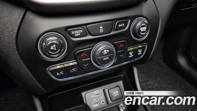 Jeep Cherokee (KL) id 2860640 из Кореи 10