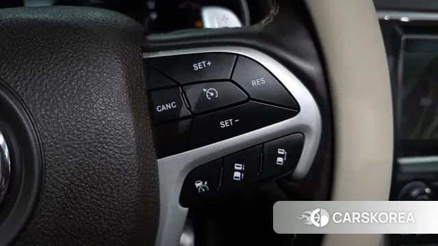 Jeep Grand Cherokee id 3677462 из Кореи 10