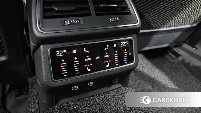 Audi A7 (4K) id 3468802 из Кореи 10