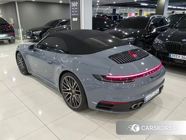 Porsche 911(992) id 3619788 из Кореи 10
