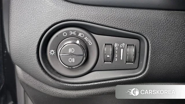 Jeep Renegade id 2890967 из Кореи 10