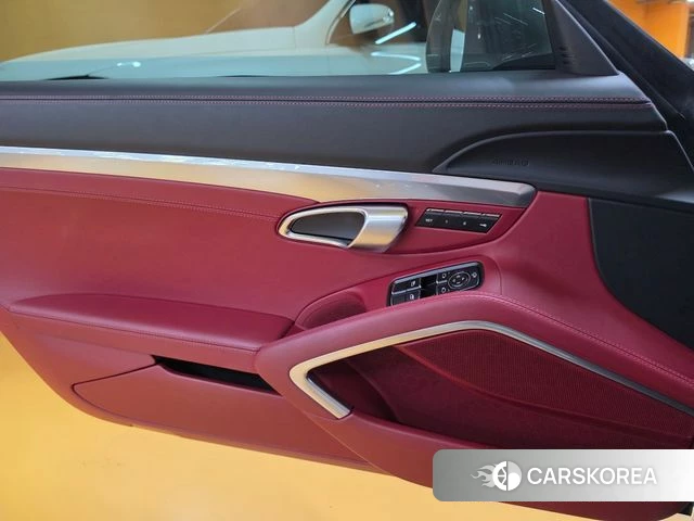 Porsche 718 Boxster id 4579522 из Кореи 10