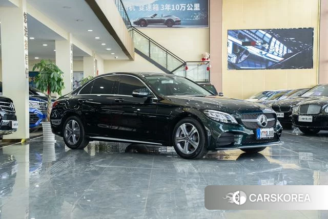 Mercedes-Benz Class C id 4216975 из Китая 10