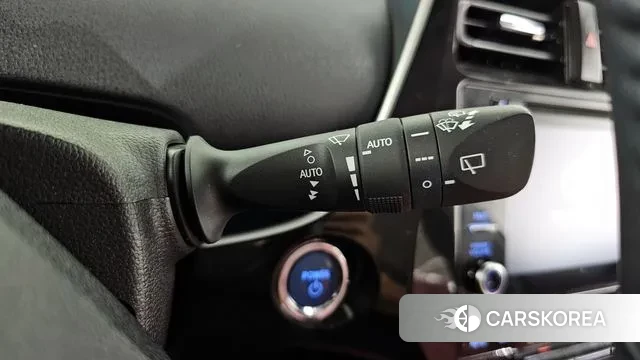 Toyota Prius 4th Generation id 3112196 из Кореи 10